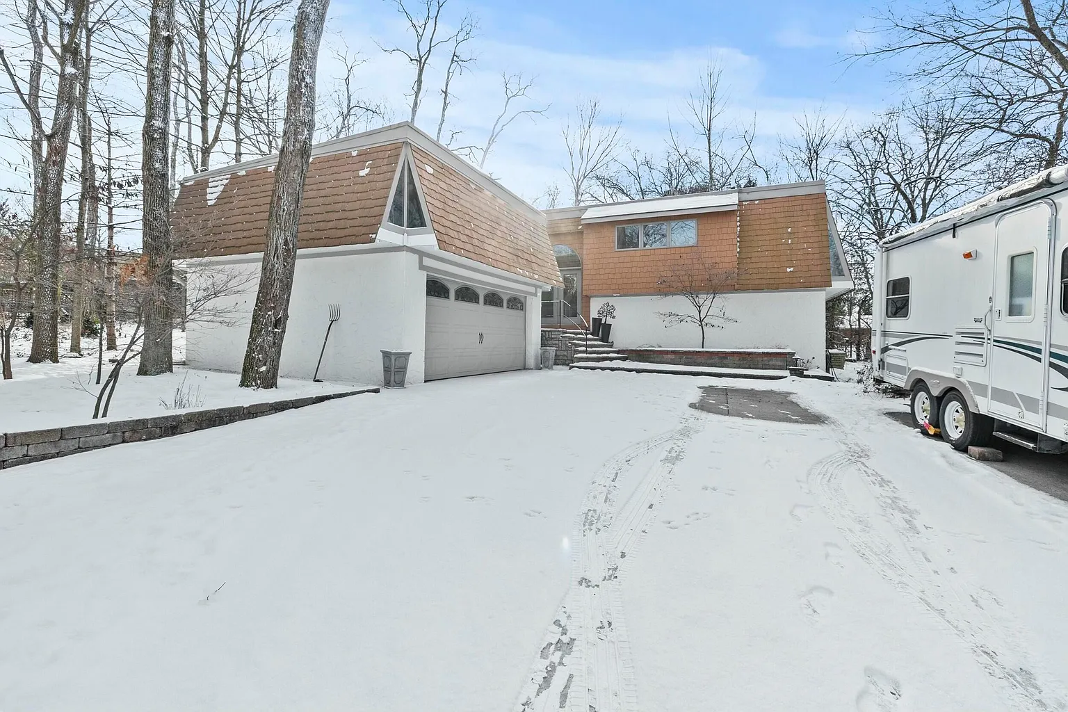 61 Forest Ridge Dr photo 1