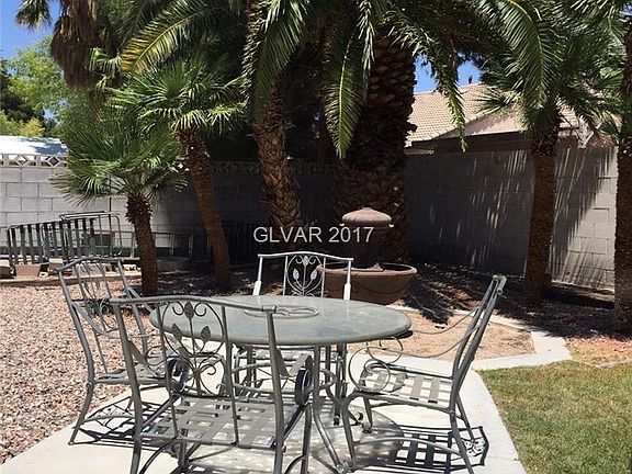 4th image of 5204 Shady Grove Ln #0