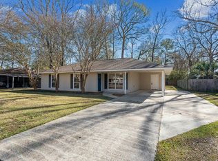 16934 Kenton Ave, Greenwell Springs, LA 70739