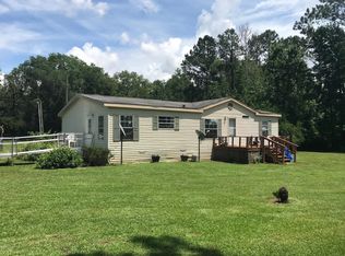 2273 Dionne Rd, Campbellton, FL 32426