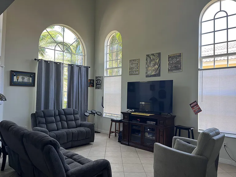 2064 Reston Cir — Photo 13