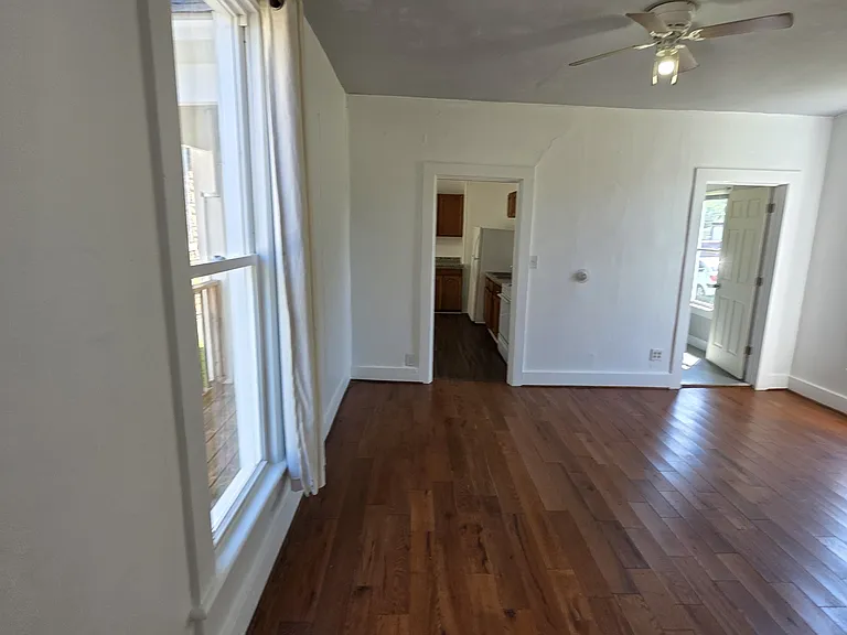 150 S 5th St — Photo 10