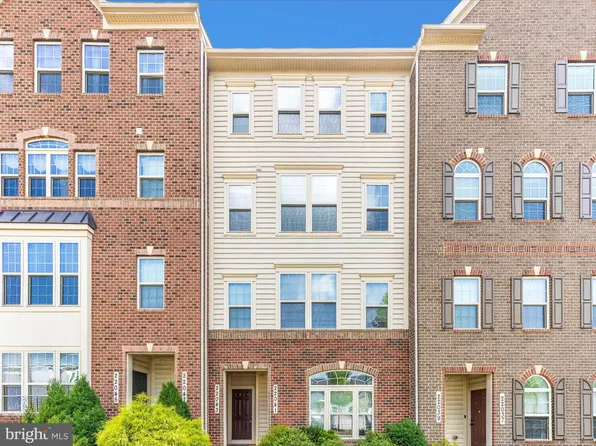 22043 Broadway Ave #401K, Clarksburg, MD 20871