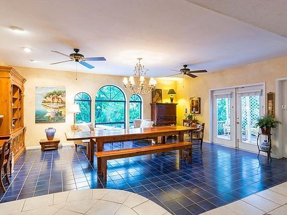 5th image of 1566 Smallwood Cir