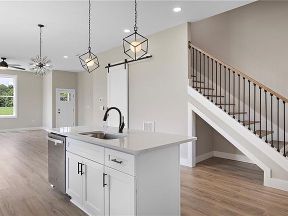 4th image of 4529 Alliance Rd