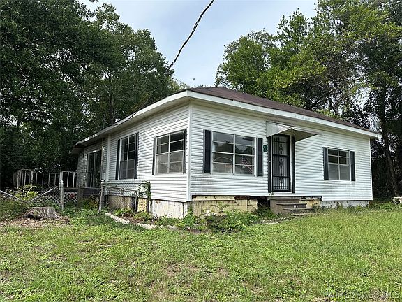 2nd image of 312 Church Ave