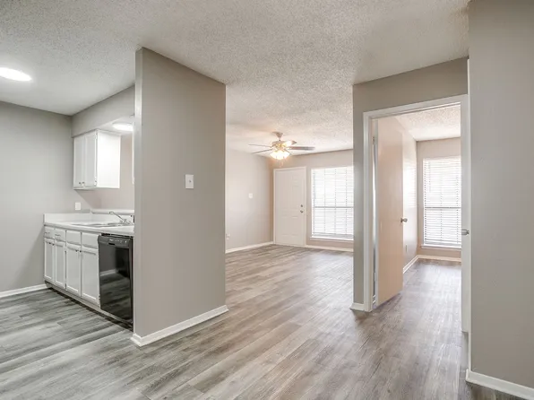 Watergate Apartments