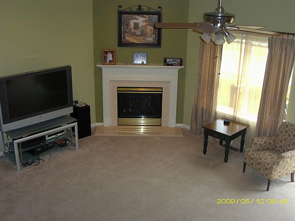 Great Room 23 x 15ft