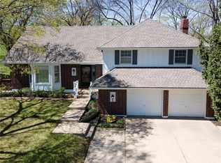 9006 Booth Ave, Kansas City, MO 64138