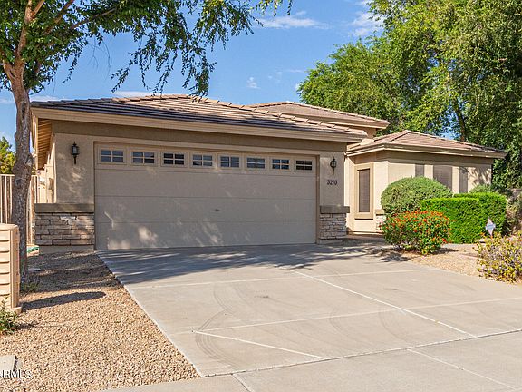 4th image of 3270 E CANARY Way