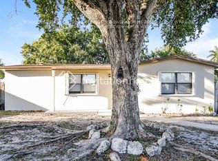 6533 Eaton St, Hollywood, FL 33024