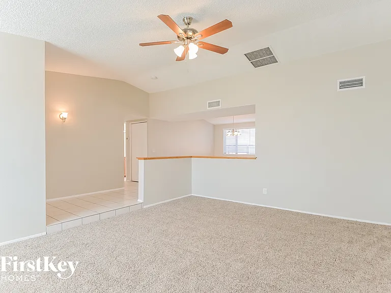 9801 E Domenic Ln — Photo 3