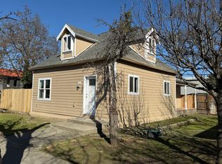 329 S Grape St, Medford, OR 97501