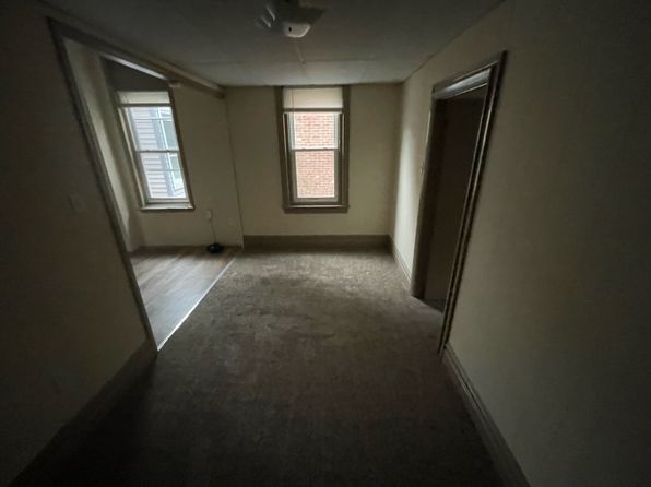 534 Chestnut St APT 3