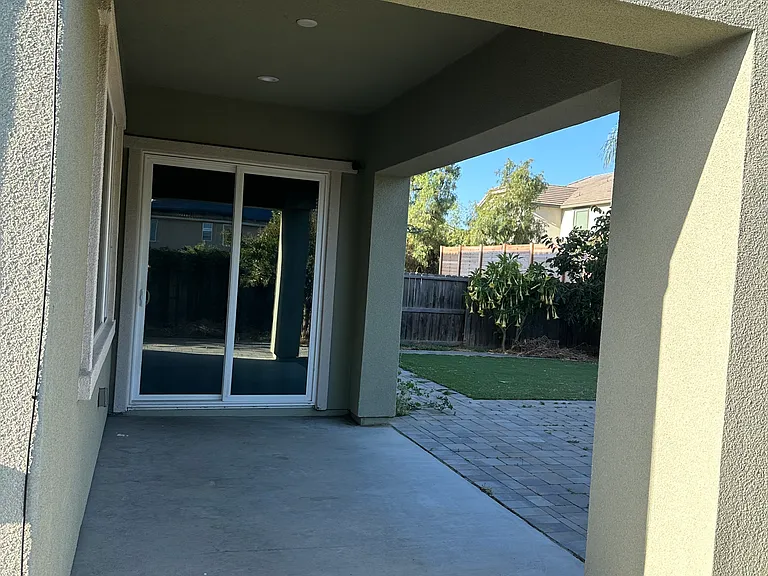 2131 Topaz Ct — Photo 5