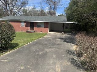 397 Willa Cir, Ozark, AL 36360