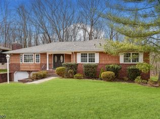 27 Littlebrook Rd, Springfield, NJ 07081