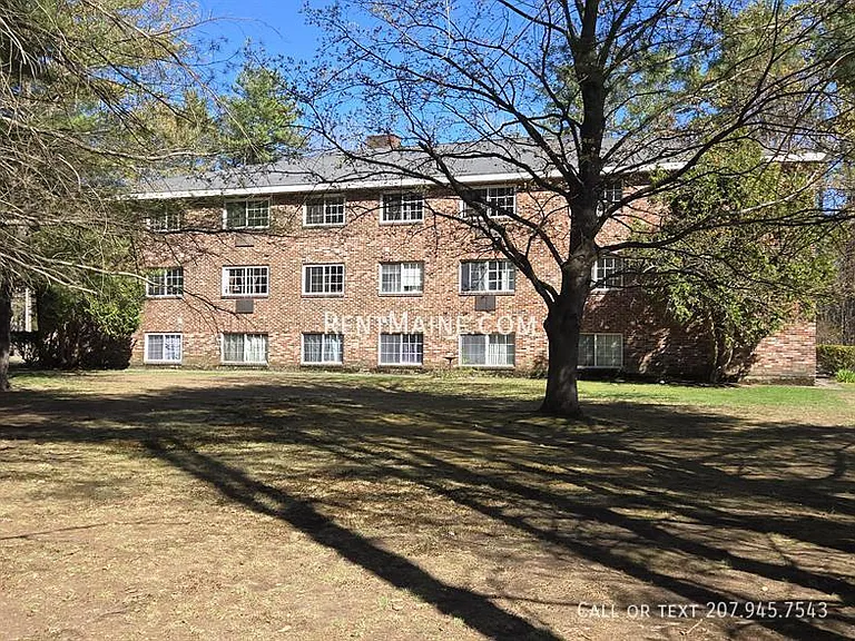 10 Tall Pines Dr #11 — Photo 8