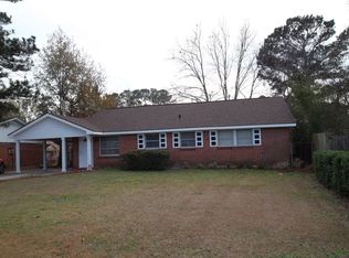 1617 Eleanor St, Savannah, GA 31415