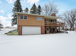 9A233 Cherry Ln, Apple River, IL 61001