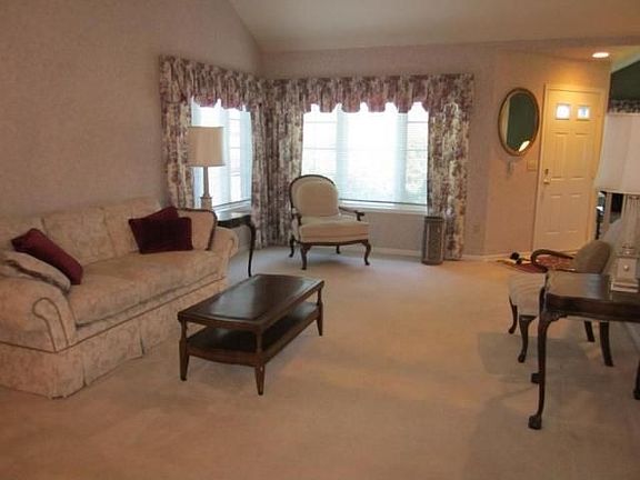 4th image of 8933 Westlake Dr #8933