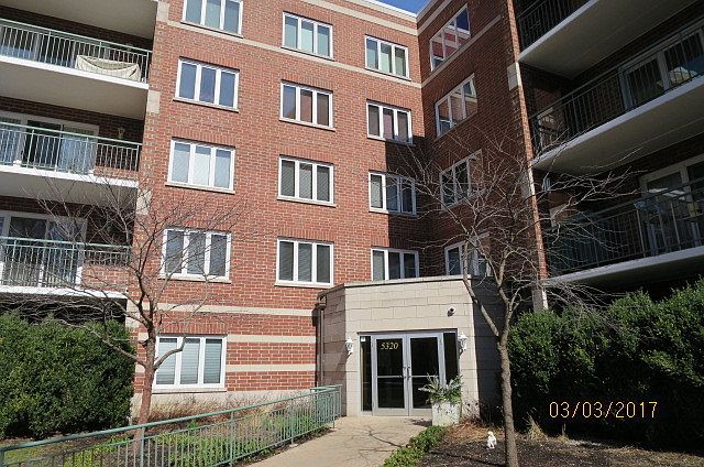 1st image of 5320 N Lowell Ave APT 304