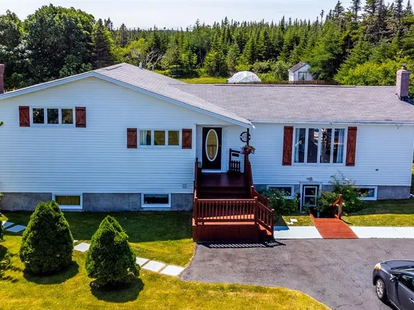 475 Bauline Line, Torbay, NL A1K1H7