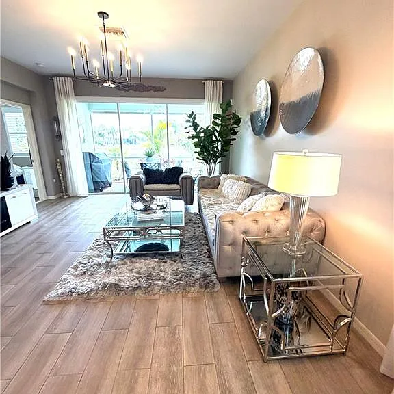 8736 Querce Ct — Photo 1