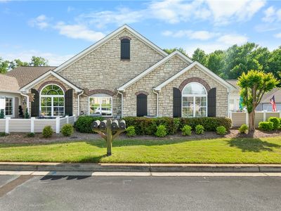 92 Fudora Cir, Simpsonville, SC, 29681