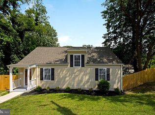 910 Opus Ave, Capitol Heights, MD