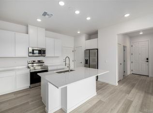 6153 N Ceylon St UNIT 4-108, Denver, CO 80249
