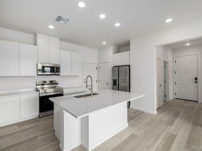 6153 N Ceylon Street Bldg 4 #108, Denver, CO, 80249