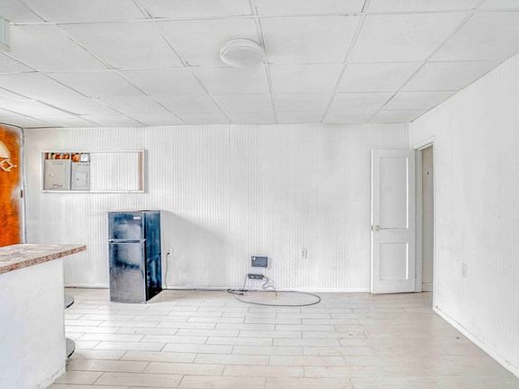 5th image of 3342 Chippendale Ave #1B