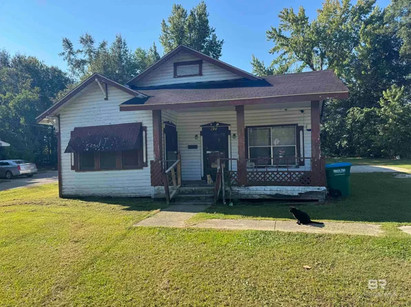 194 E Ashley St, Atmore, AL 36502