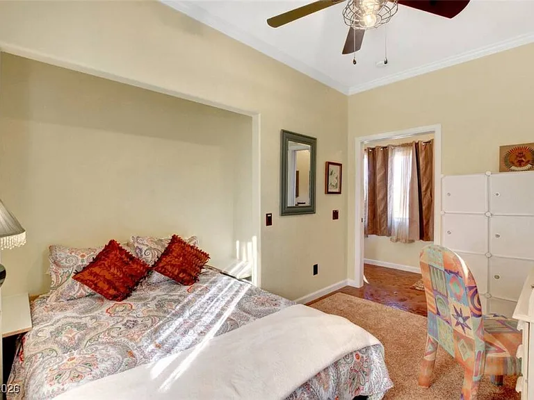 481 Benedict Dr — Photo 15