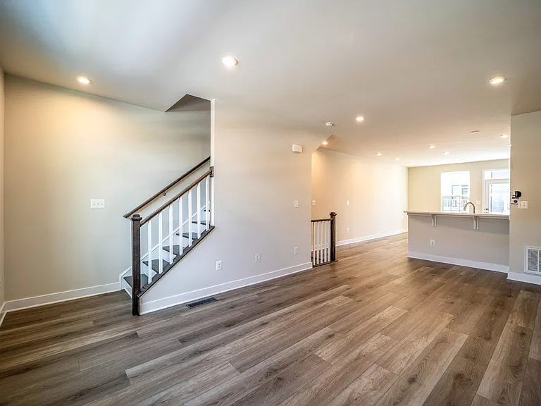 14062 Sunrise Valley Dr — Photo 15