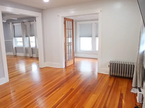 12 Mills Street, Bristol, CT 06010