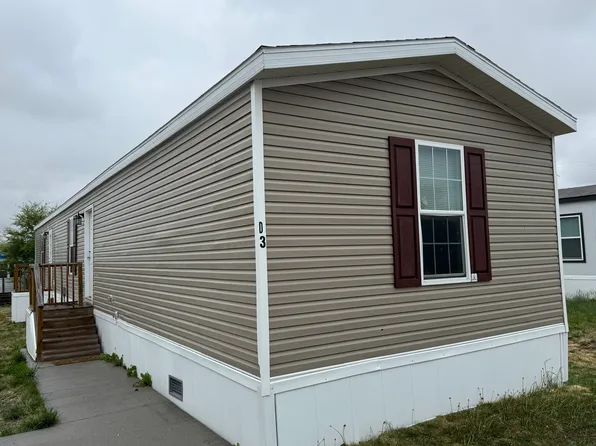 D3 Meadows Ct #D3, Alliance, NE 69301