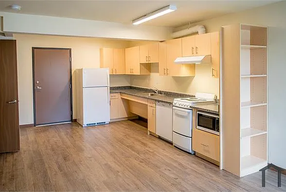 430 SW 154th St — Photo 11