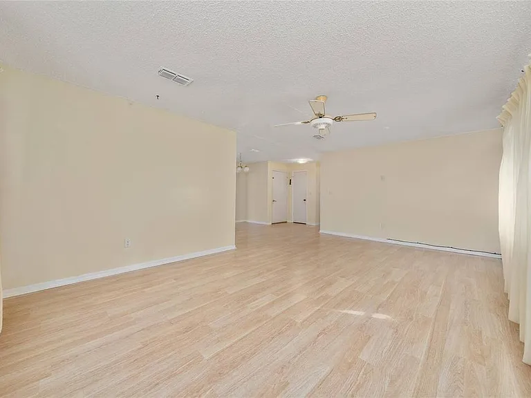 14644 SW 35th Terrace Rd — Photo 7