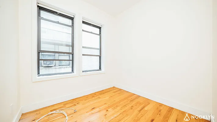 Rented by Nooklyn NYC LLC | media 4