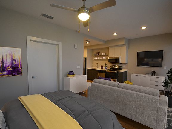 5th image of 275 Memorial Dr SE #3188774