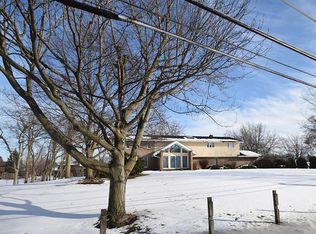 6N275 Circle Ave, Medinah, IL