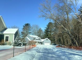 177 Rockefeller Rd, Delmar, NY 12054