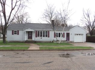 1340 E G St, Wisconsin Rapids, WI 54494