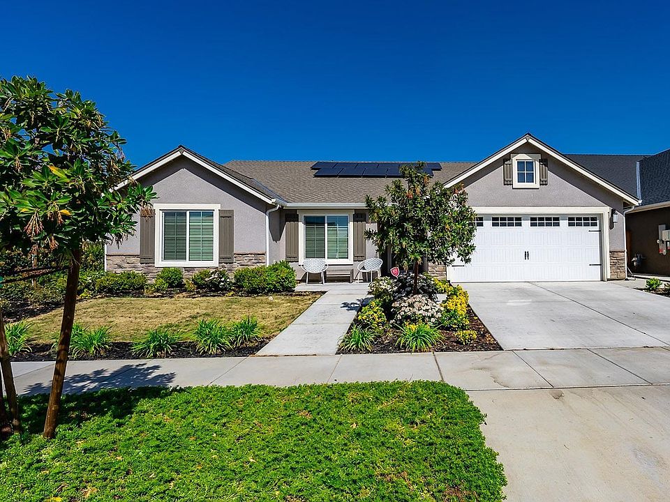 1st image of 2318 W Mallard Way