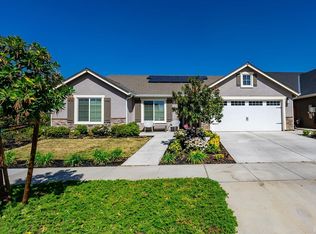2318 W Mallard Way, Hanford, CA 93230