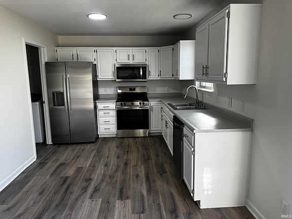 5th image of 4130 Marlton Dr