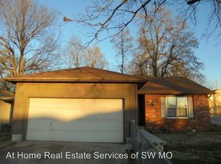 942 S Main Ave, Springfield, MO 65806