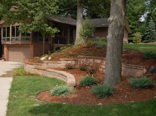 2070 Lagoon Dr, Okemos, MI 48864